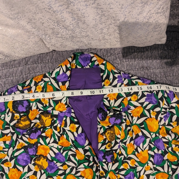 Perfect Vintage Silk Floral Beaded and Purple 80s Reversible Blazer sz M? - Picture 11 of 12